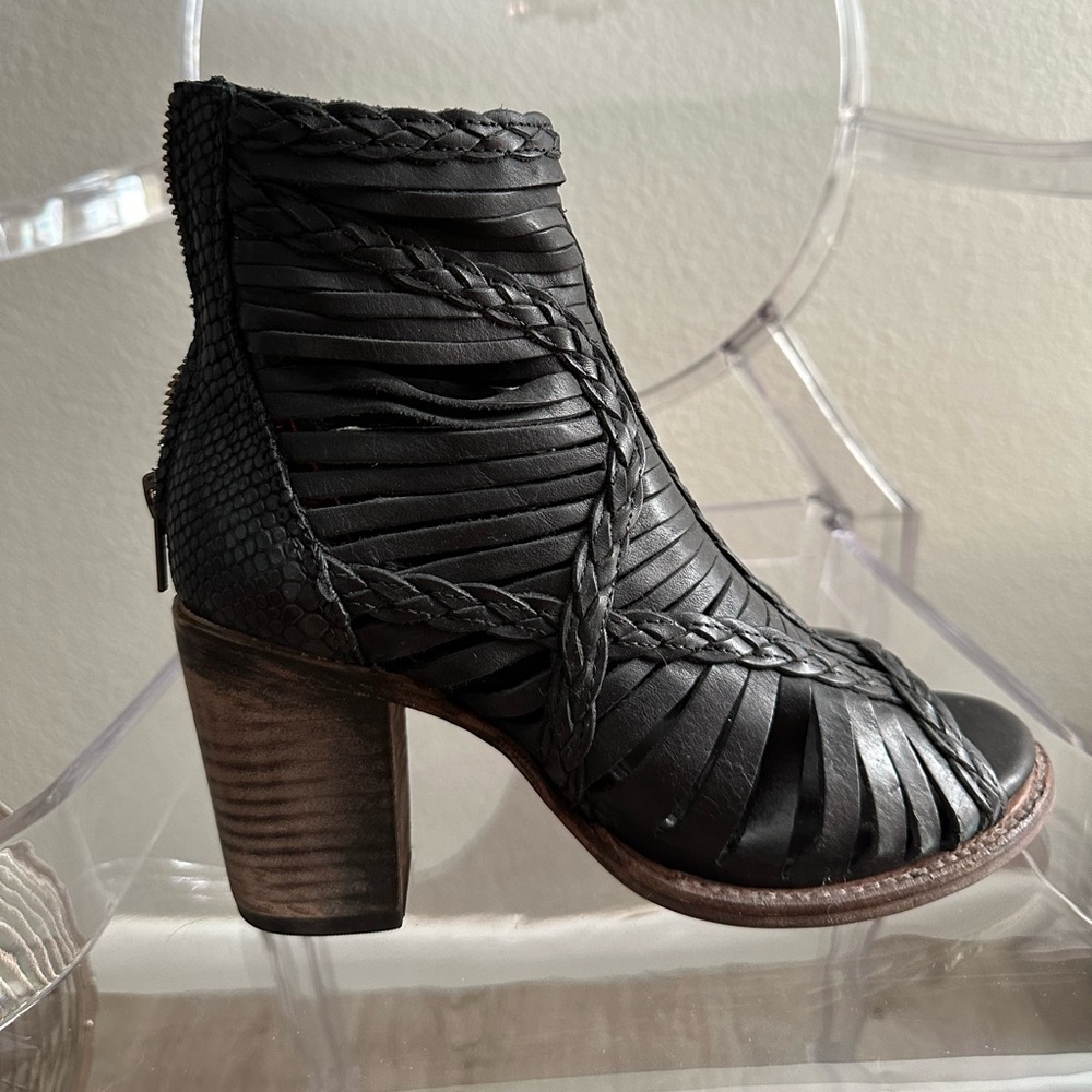 SOLD Freebird woven bootie NWOT